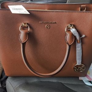 Michael kors purse
